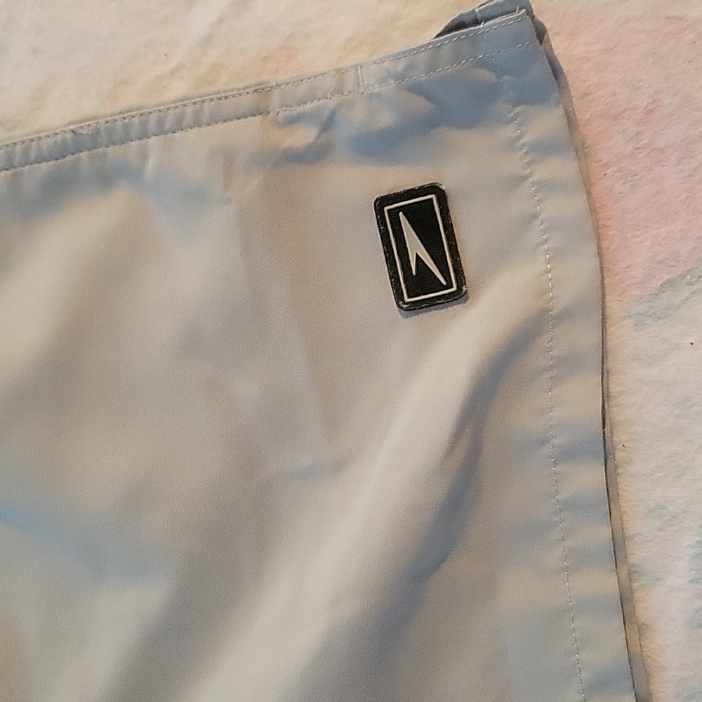 Draw string men shorts - Picture 2 of 5